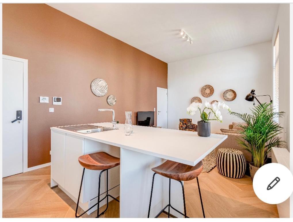 Room Engine Residence Antwerpen Eksteriør bilde